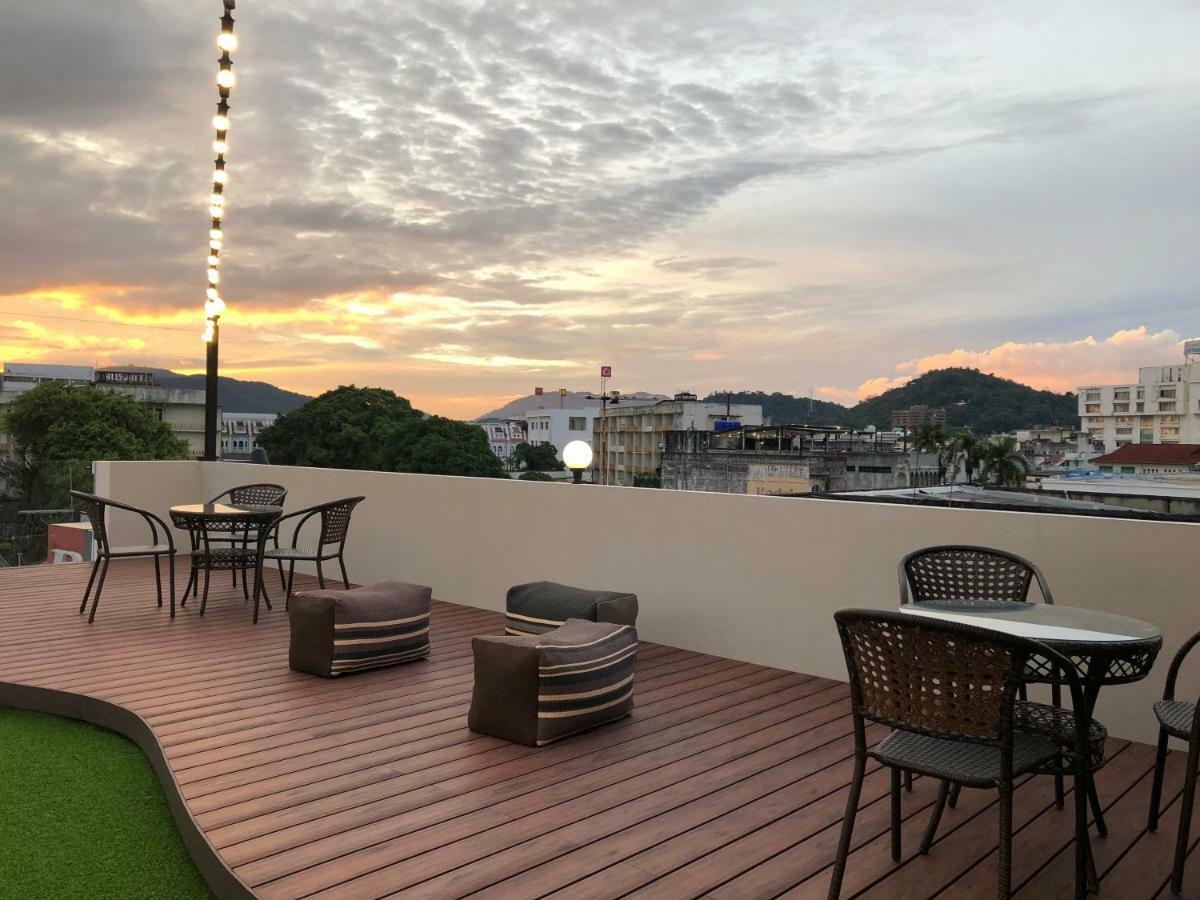 Peranakan Boutique Hotel - SHA Plus Phuket Bagian luar foto