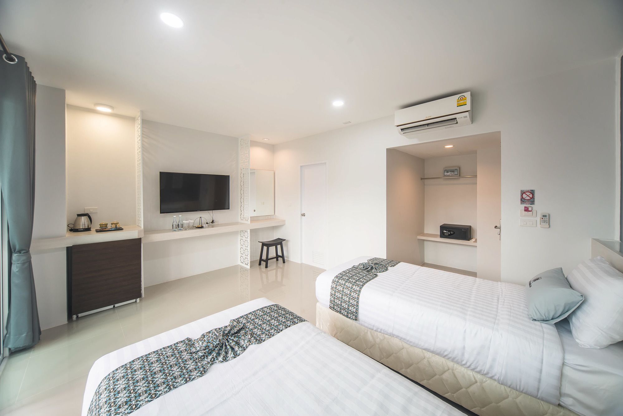 Peranakan Boutique Hotel - SHA Plus Phuket Bagian luar foto